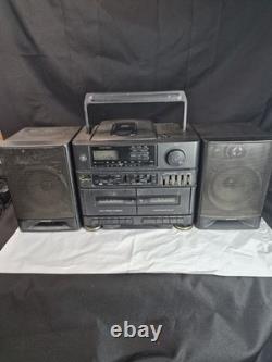 Vintage General Electric Stereo Boombox Portable Cassette And CD Player. Works