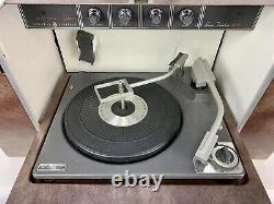 Vintage General Electric Super Trimline Stereo 400 Vinyl Record Player. AS IS