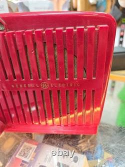 Vintage General Electric Transistor radio 517f Red GE 1950s, Works Well