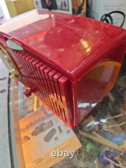Vintage General Electric Transistor radio 517f Red GE 1950s, Works Well