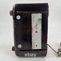 Vintage General Electric Tube Radio Model 202 Powers On