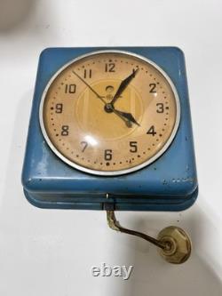 Vintage General Electric Wall Clock 7.25 Metal Blue Model 2H08