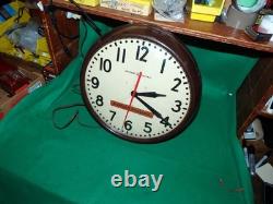 Vintage General Electric Wall Clock Buffalo Scale Brown Bakelite Industrial