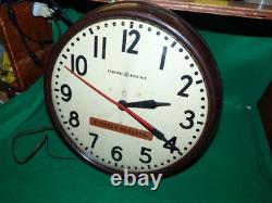 Vintage General Electric Wall Clock Buffalo Scale Brown Bakelite Industrial