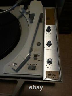 Vintage General Electric Wildcat Record Player Tested Working Read Desc