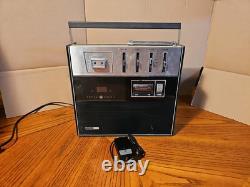 Vintage General Electric m8510 Tape Recorder AM / FM with Microphone