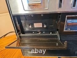 Vintage General Electric m8510 Tape Recorder AM / FM with Microphone