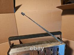 Vintage General Electric m8510 Tape Recorder AM / FM with Microphone