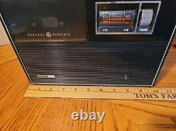 Vintage General Electric m8510 Tape Recorder AM / FM with Microphone