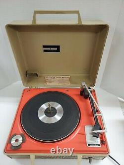 Vintage General Electricge V638h Automatic Portable Record Player! Working