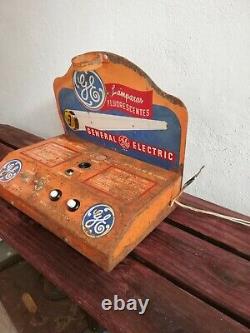 Vintage Mexican General Electric GE Fluorescent Light Bulb Tester Display 60´s