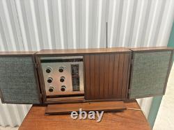 Vintage Mid Century 1960s GE General Electric T-1000B Stereo AM FM Radio