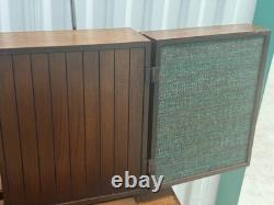 Vintage Mid Century 1960s GE General Electric T-1000B Stereo AM FM Radio