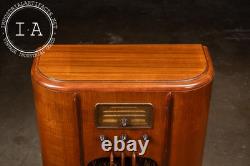 Vintage Model F-66 Console Radio by General Electric