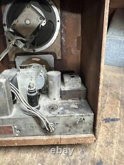 Vintage Old Rare Tombstone 6GM General Electric Tube Radio Wood Case Parts USA