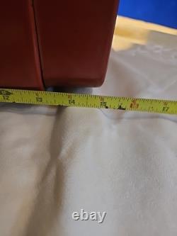 Vintage Portable General Electric TV