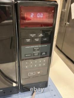 Vintage RARE 1991 General Electric Microwave Oven Model JE1425K VTG TESTED HUGE
