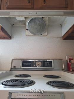 Vintage Rare 1960's General Electric Stove & HOODAutomatic Cleaning OvenWORKS