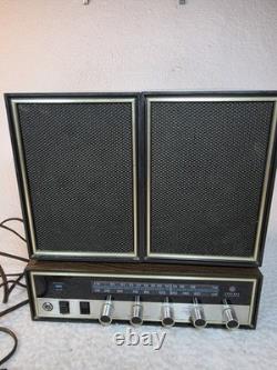 Vintage Rare GE General Electric model T2020A AM/FM Stereo Radio & 2 Speakers
