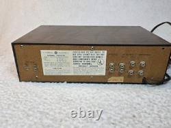 Vintage Rare GE General Electric model T2020A AM/FM Stereo Radio & 2 Speakers