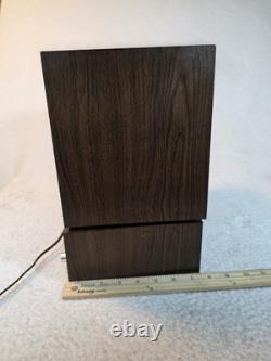 Vintage Rare GE General Electric model T2020A AM/FM Stereo Radio & 2 Speakers