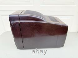 Vintage Rare General Electric 805 Locomotive Television Bakelite TV