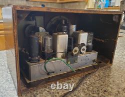 Vintage Rare Superheterodyne GE General Electric HJ612 Tube Radio Wood