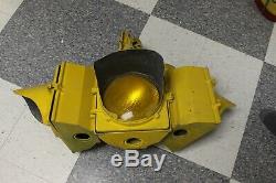 Vintage Rare Traffic Light 3 Way Intersection Signal General Electric Yellow M60
