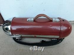 Vintage Red GENERAL ELECTRIC Vacuum cleaner in plush case with attachments