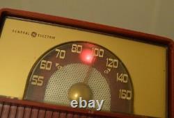 Vintage Red Mid Century General Electric Model 429 Tube DIAL BEAM Radio RARE
