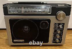 Vintage Super Radio II General Electric 7-2885F GE Long Range AM/FM Radio Tested