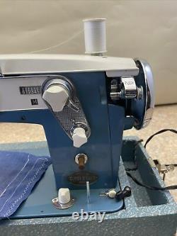 Vintage Universal Super Zigzag Sewing Machine Model Azz Japan