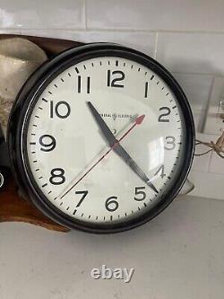 Vintage WORKING General Electric GE Red Eye Wall Clock