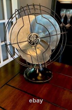Vintage ca. 1940 GE No. 49X723 Quiet Blade Oscillating 10 Desk Fan Working