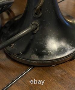 Vintage ca. 1940 GE No. 49X723 Quiet Blade Oscillating 10 Desk Fan Working