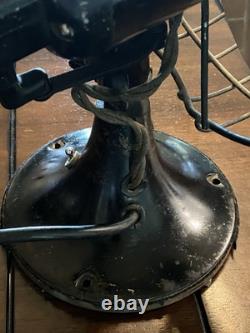Vintage ca. 1940 GE No. 49X723 Quiet Blade Oscillating 10 Desk Fan Working