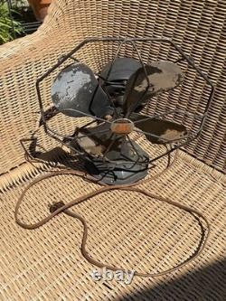 Vintage or Antique 10 Electric Fan GE General Electric Trade Wind Oscillating
