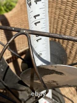 Vintage or Antique 10 Electric Fan GE General Electric Trade Wind Oscillating