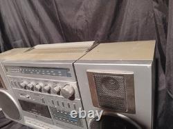 Vtg 1982 Very Rare general electric transporable music system model no 3-5267A