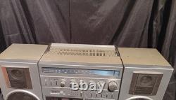 Vtg 1982 Very Rare general electric transporable music system model no 3-5267A