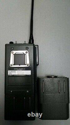 Vtg/GE MPR/UHF/RPT-DIR/CG(PL)/Portable(Walkie)2Way RADIO &TWO DOA BATTERIES/Read