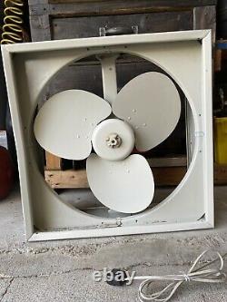 Vtg General Electric GE 3 Speed Electric Industrial Box Fan Working 22