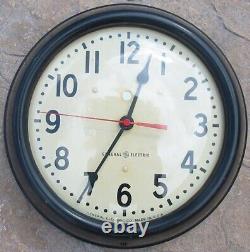Vtg General Electric GE Industrial School Wall Clock 9 Face Keeps Time Works