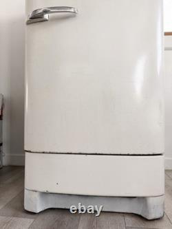 WORKING General Electric Authentic 1940-1942, Vintage Refrigerator AC-82-AA16