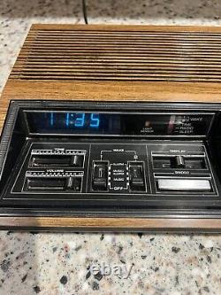 WORKING General Electric GE 7-4885A Programmable Alarm Clock Radio VGUC Tested