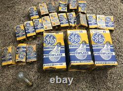45 Vintage Ge General Electric Photoflash 11 Ampoules Flash Lot
