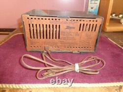 5 Radios Vintage, (General Electric, Zenith) Seul un Fonctionne