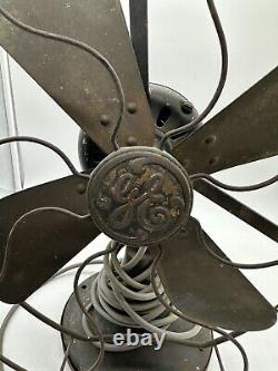 Ancien ventilateur GE à pales pour pièces ou réparation NON fonctionnel