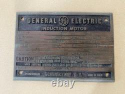 Ancienne plaque en fonte ou en métal d’un moteur à induction GE General Electric / enseignes vintage