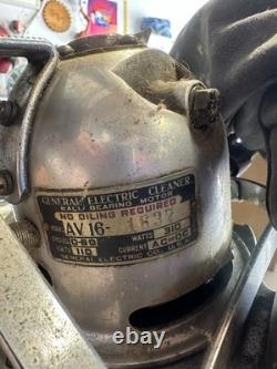 Aspirateur Général Électrique Vintage